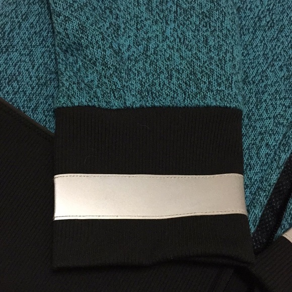 Novara Hoodie Blue Black Fleece Jacket - Picture 5 of 6